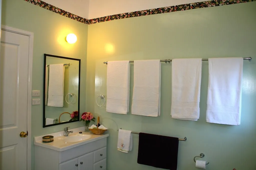 Jacaranda Homestead Accommodation Mount Tamborine