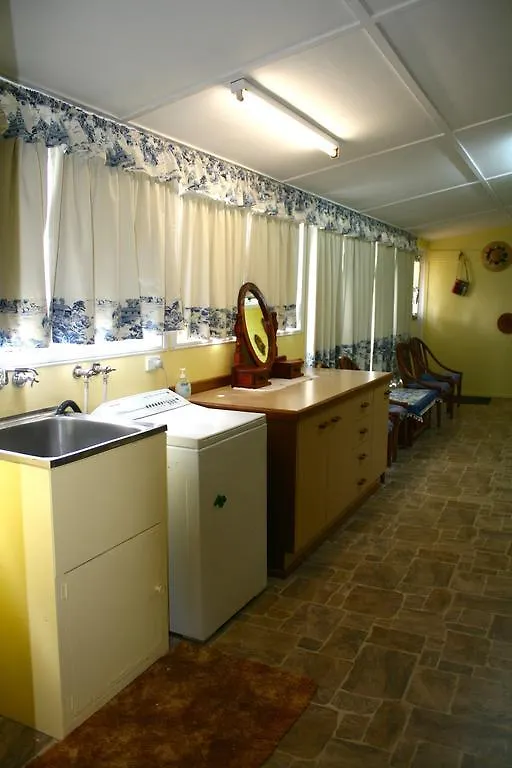 Jacaranda Homestead Accommodation Mount Tamborine Australia