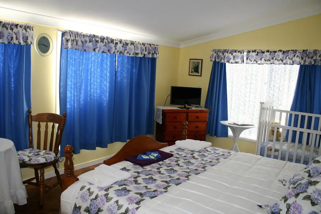 Jacaranda Homestead Accommodation Mount Tamborine 0*,  Australia
