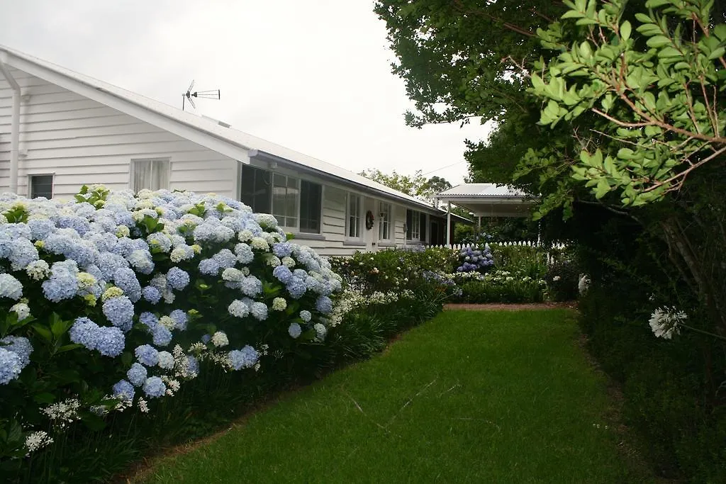 Jacaranda Homestead Accommodation Mount Tamborine Australia