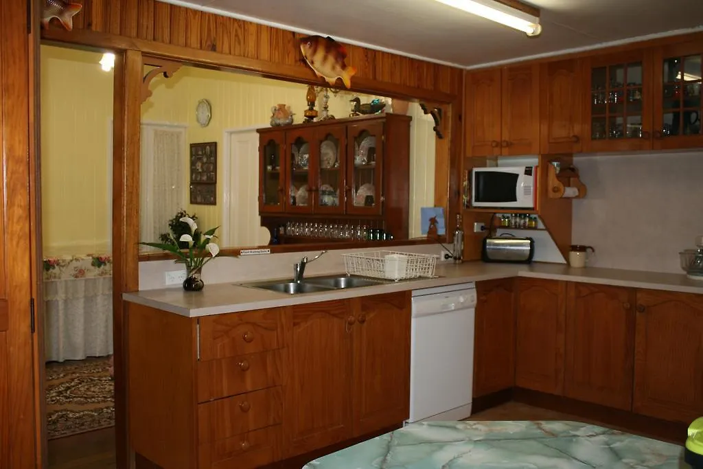 Jacaranda Homestead Accommodation Mount Tamborine 0*,  Australia